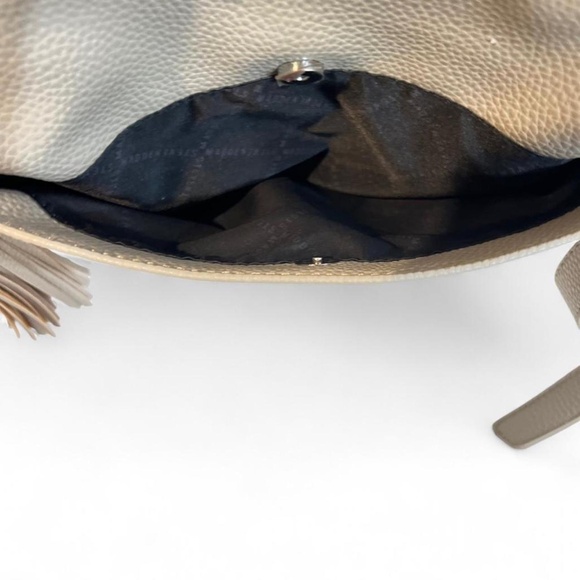 Steve Madden Crossbody with Tassel Bag Charm - NWOT - Picture 5 of 8